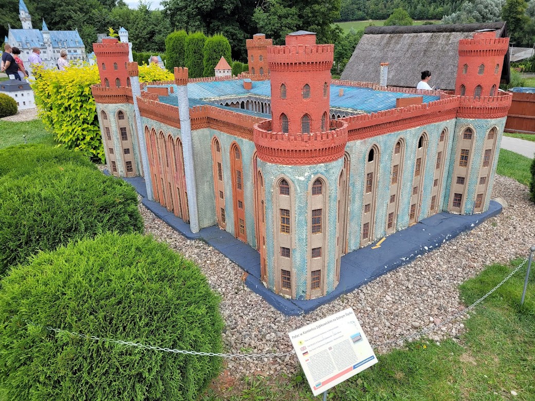 Pałac w Kamieńcu Ząbkowickim