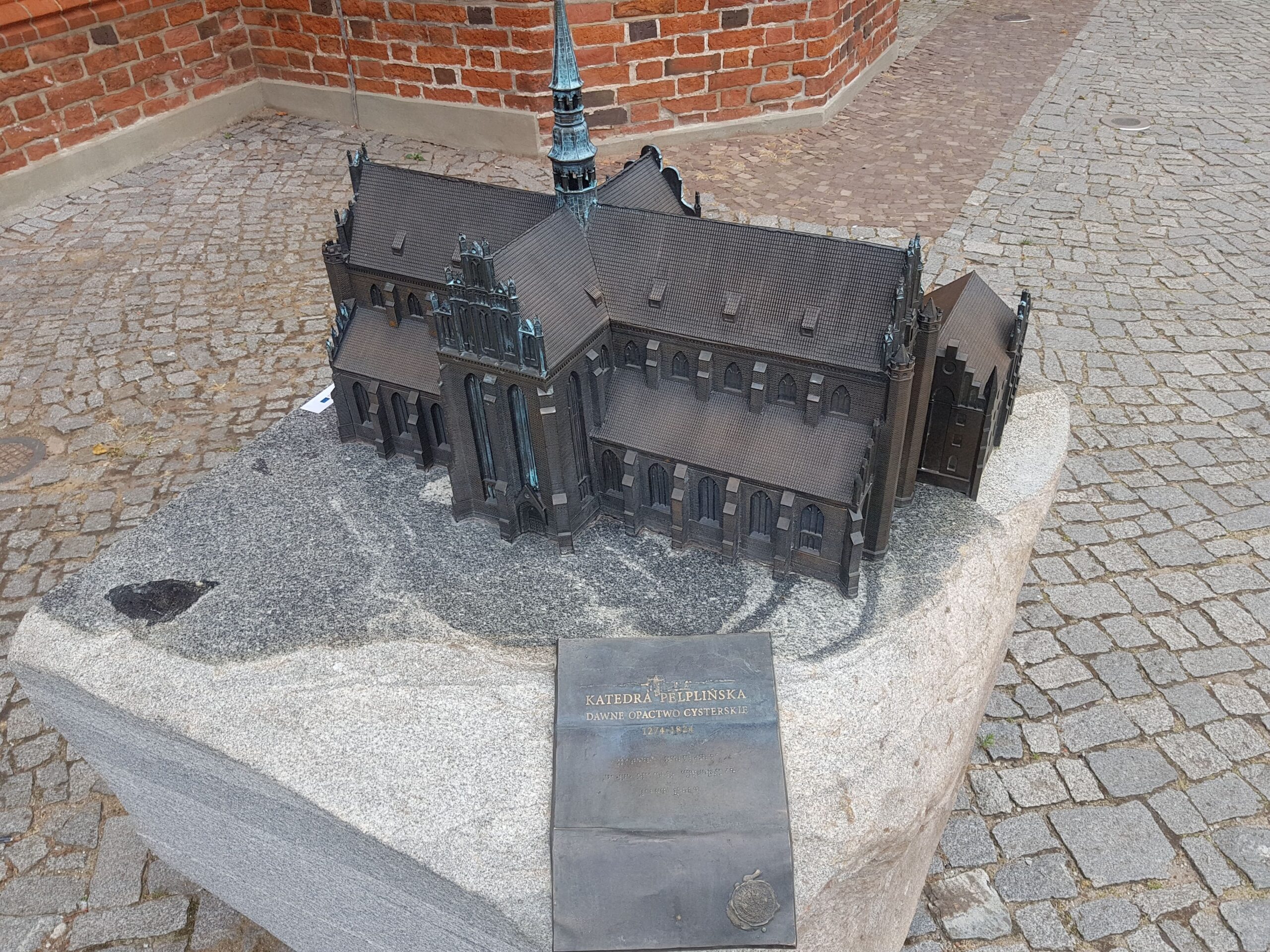 miniatura katedry pelplińskiej pelplin atrakcje co warto zobaczyć