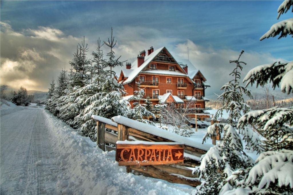 hotele bieszczady - Hotel CARPATIA Bieszczadzki Gościniec