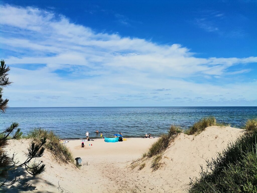 rusinowo atrakcje - plaża