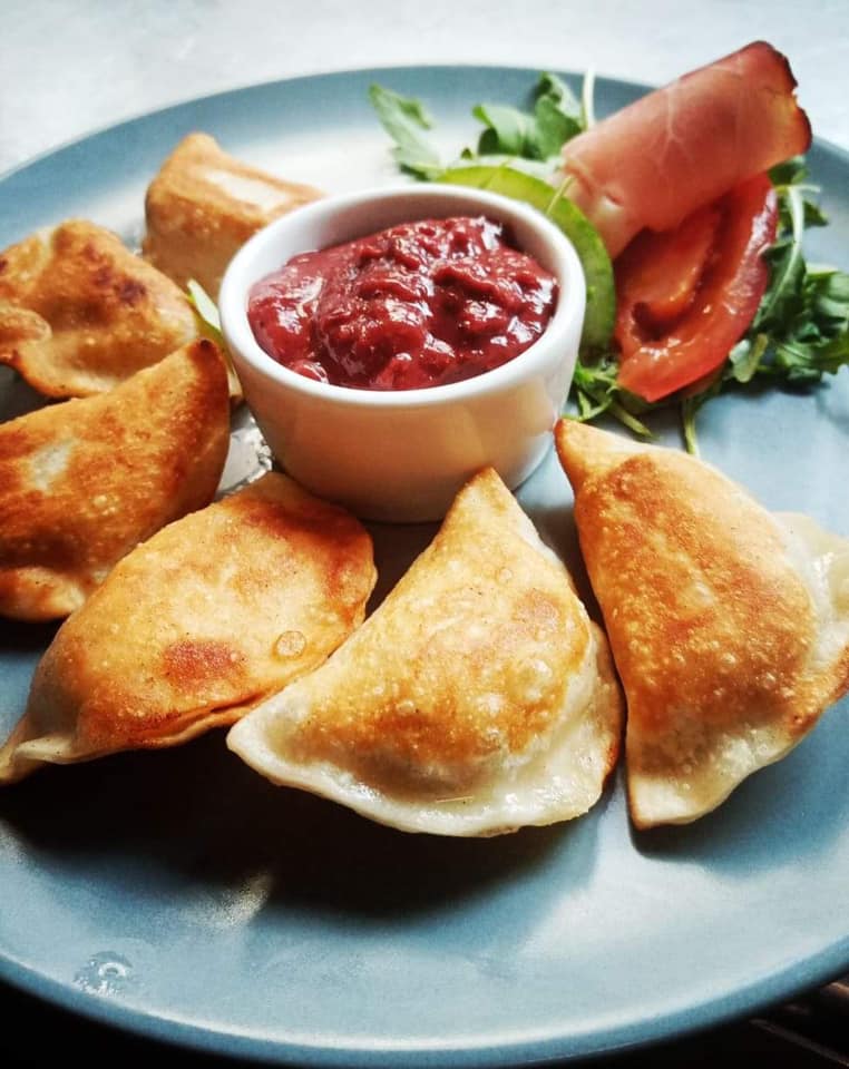 pierogarnia mąka i woda