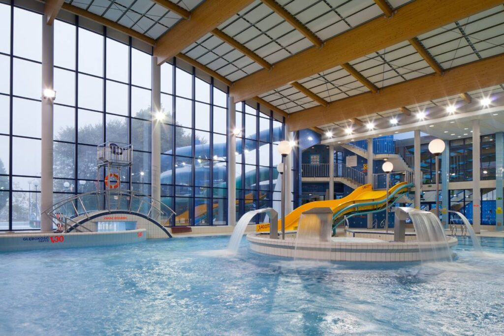 atrakcje dla dzieci warszawa - park wodny warszawianka