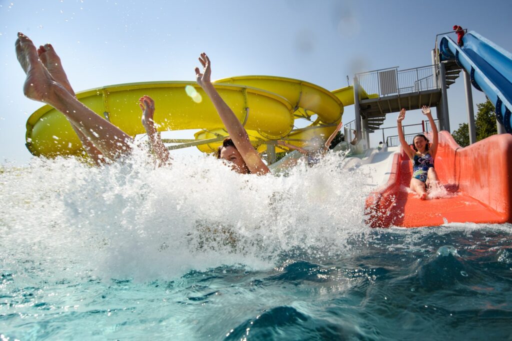 atrakcje dla dzieci warszawa - park wodny moczydło