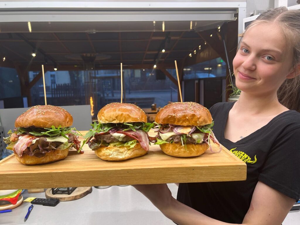 uliczny burger kudowa zdrój