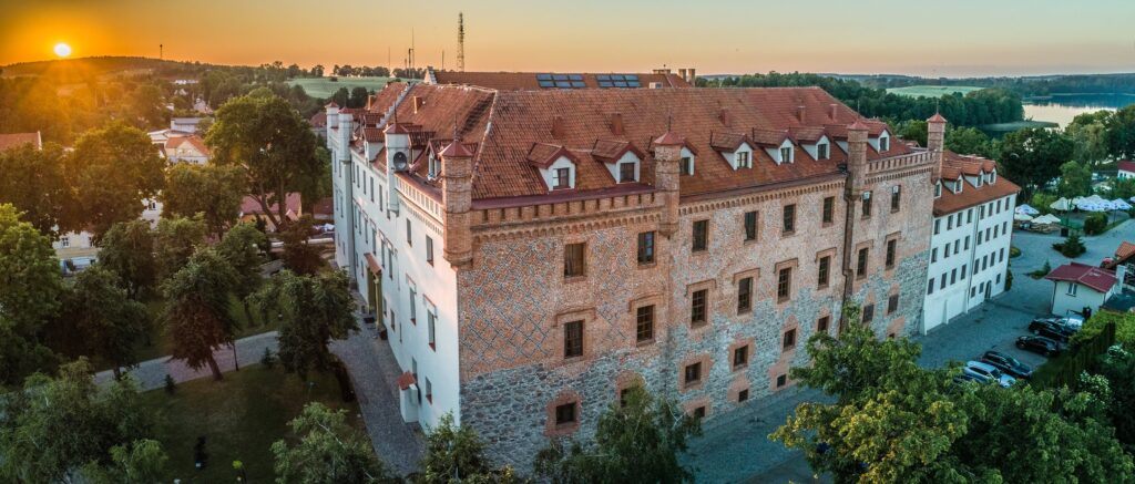 hotel zamek ryn - hotele spa na mazurach